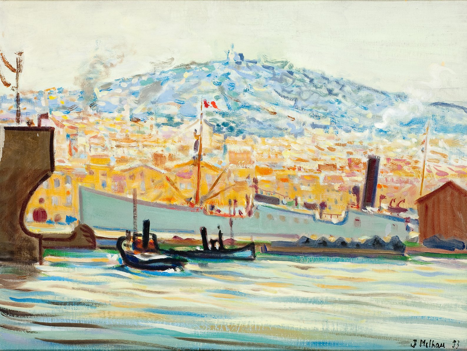 L'image représente un paysage portuaire, probablement d'une ville méditerranéenne. On peut apercevoir un grand bateau à vapeur au centre, avec de la fumée s'échappant de sa cheminée. Le quai est visible à gauche, ainsi qu'un petit bateau à l'avant-plan. À l'arrière-plan, des bâtiments illuminés et des collines créent une atmosphère chaleureuse. Les couleurs sont vives, avec des touches de bleu, jaune et blanc qui donnent un aspect dynamique à la scène. L'ensemble évoque une ambiance maritime vivante et animée.