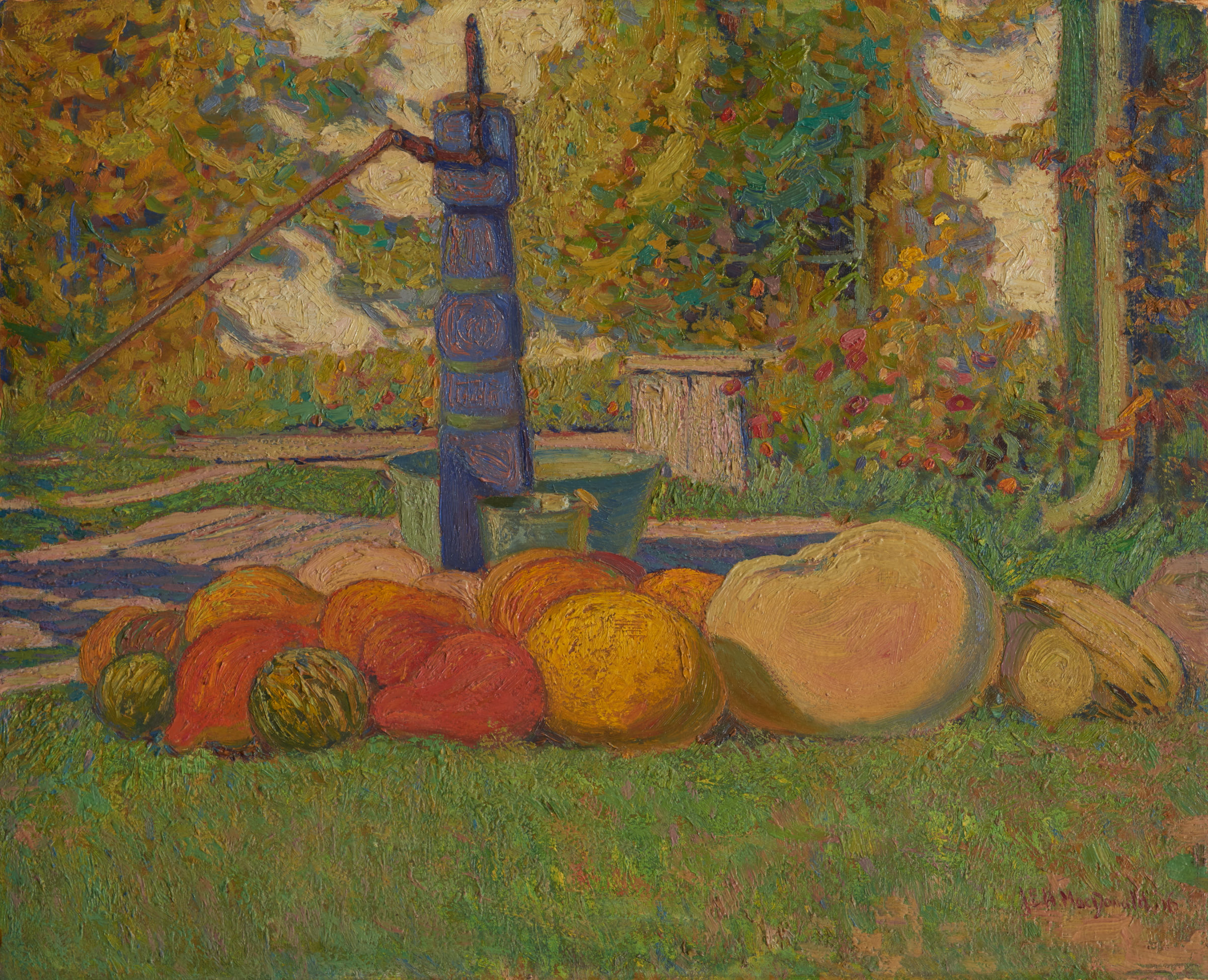 L'image représente un paysage champêtre avec une pompe à eau au centre. Autour de la pompe, on peut voir un assortiment de fruits et légumes colorés, tels que des citrouilles, des melons et d'autres formes arrondies. La végétation environnante est luxuriante, avec des touches de lumière et de couleur qui évoquent une atmosphère sereine et estivale. Les teintes vives des fruits contrastent avec le bleu de la pompe et le vert du gazon, créant une composition harmonieuse et accueillante.