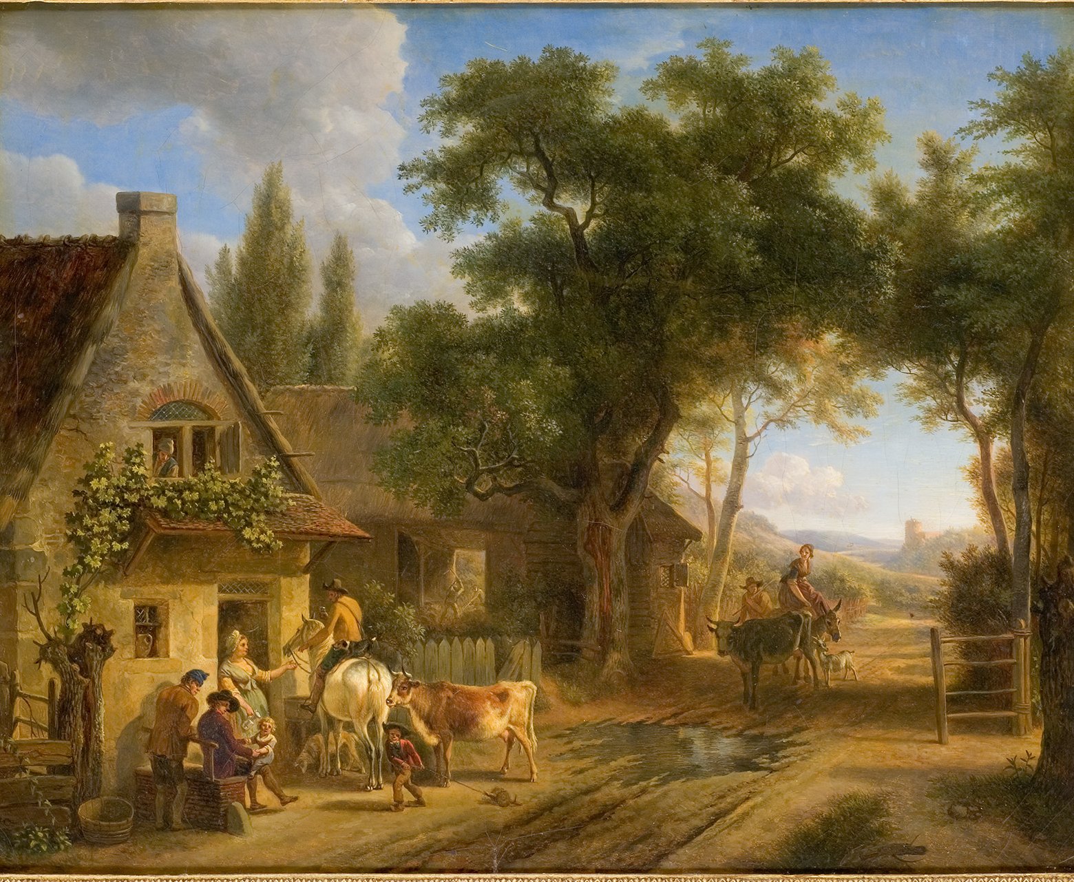 L'image représente une scène bucolique et paisible d'une ferme. À gauche, on voit une maison avec une belle façade, ornée de plantes grimpantes et de fleurs. Devant, des personnes s'occupent des vaches, tandis qu'un enfant joue près d'elles. À droite, un homme à cheval s'apprête à passer, et au loin, on aperçoit une route qui serpente à travers le paysage. La lumière douce du soleil illumine la scène, ajoutant une ambiance calme et chaleureuse. Des arbres majestueux entourent l'ensemble, et le ciel est parsemé de nuages légers.