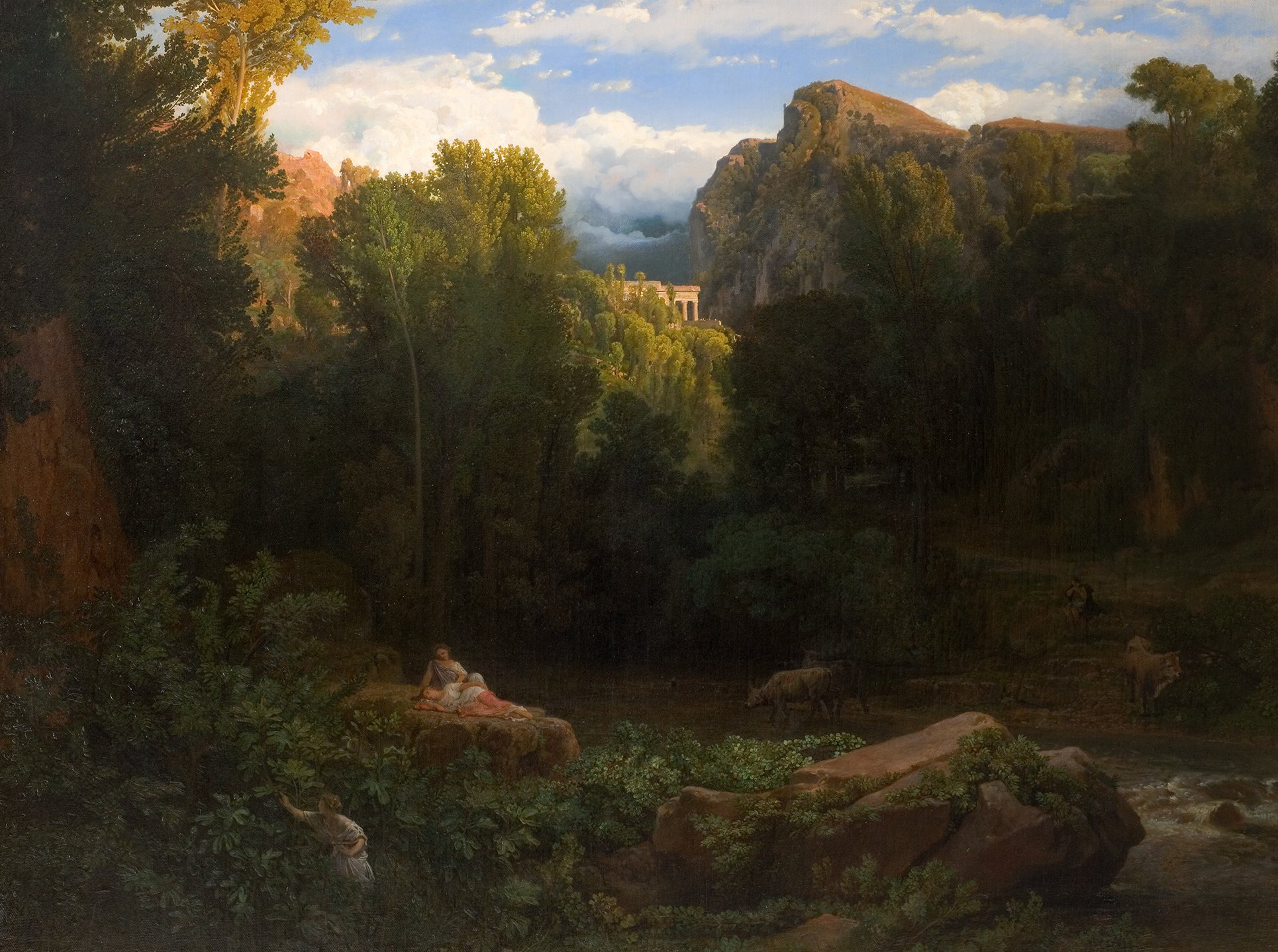L'image représente un paysage romantique et pastoral, où l'on peut voir une vallée verdoyante entourée de montagnes majestueuses. Au premier plan, des figures humaines semblent se reposer près d'une rivière, tandis que des bovins paissent paisiblement dans l'eau. À l'arrière-plan, on aperçoit des ruines architecturales qui suggèrent une ancienne civilisation. Le ciel est partiellement nuageux, avec des rayons de soleil illuminant certaines parties du paysage, créant une atmosphère sereine et contemplative.